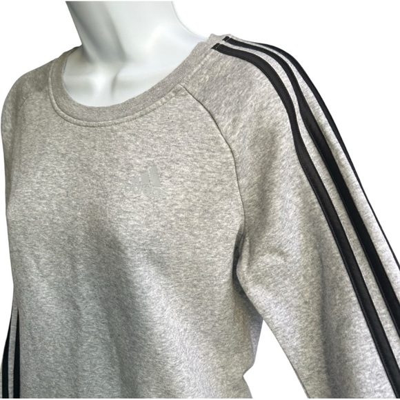 ✨3 for $18 ✨ ADIDAS Women’s Gray Crewneck Sweatshirt with Black Stripes - Picture 1 of 6